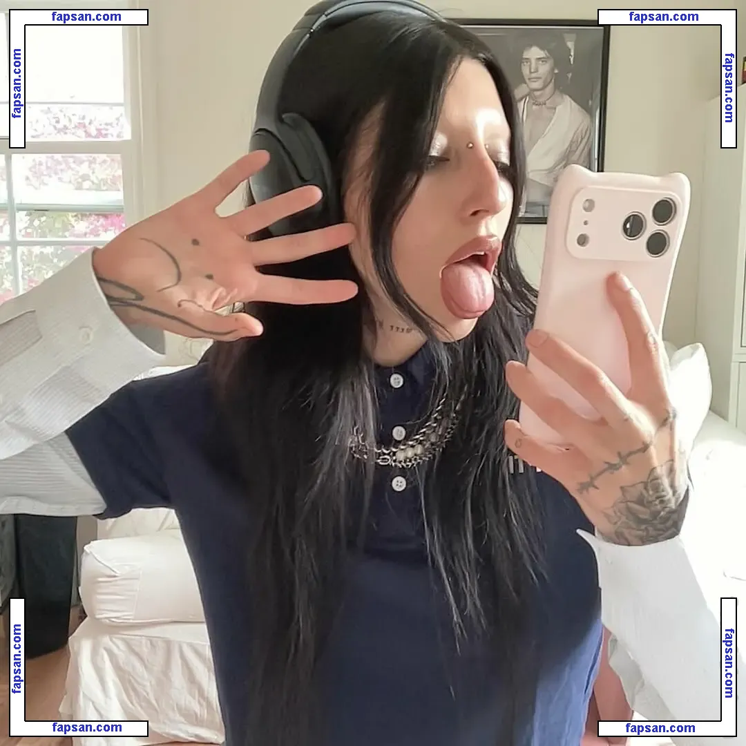 DeathbyRomy голая фото #0261 с Онлифанс