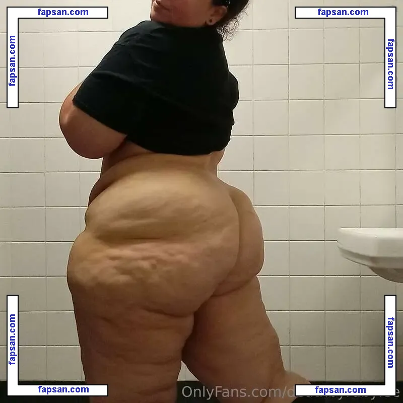 deathbyruby голая фото #0001 с Онлифанс