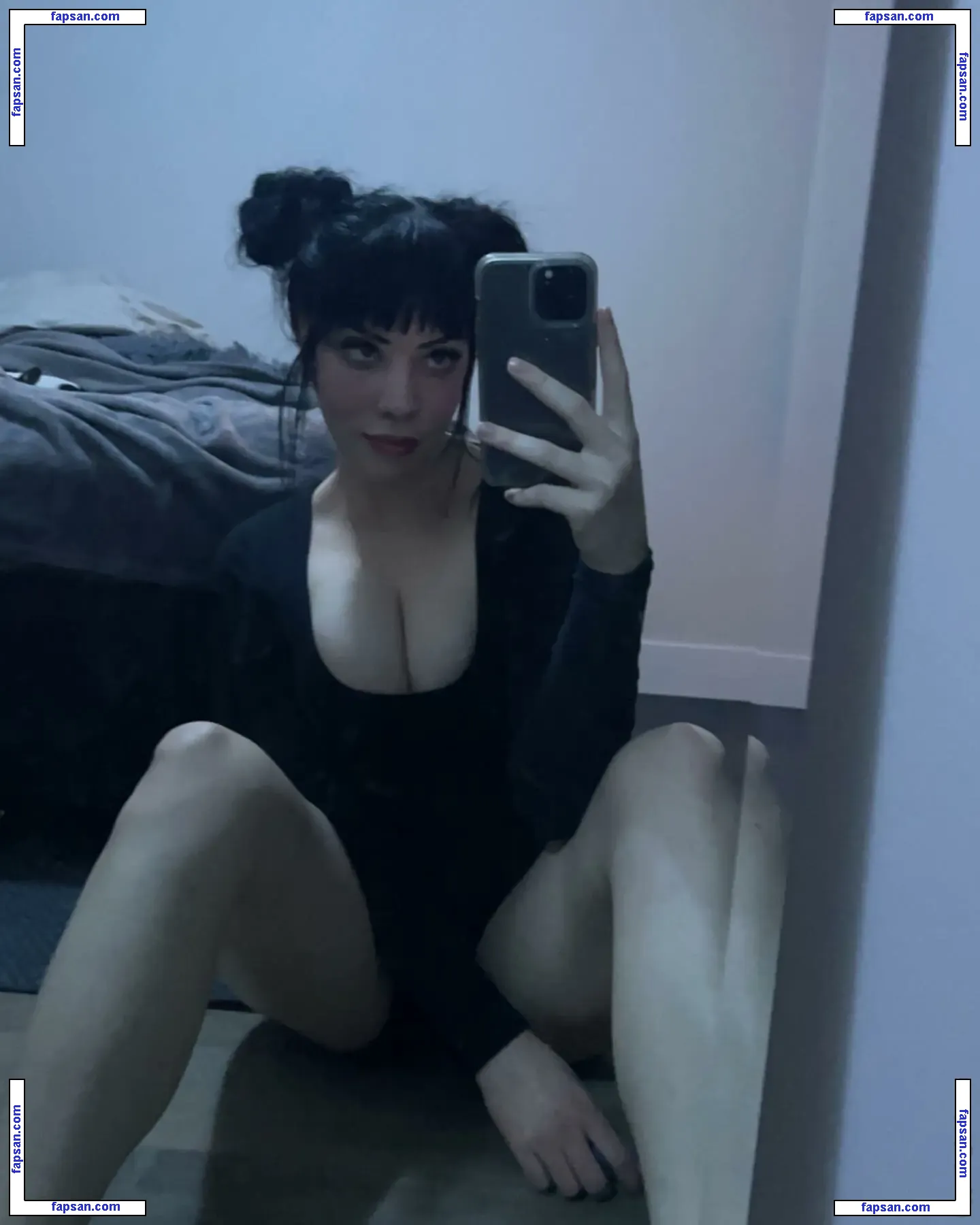 deathlyill / deathly.illl / deathlyill_ttv / lilith.wren nude photo #0005 from OnlyFans