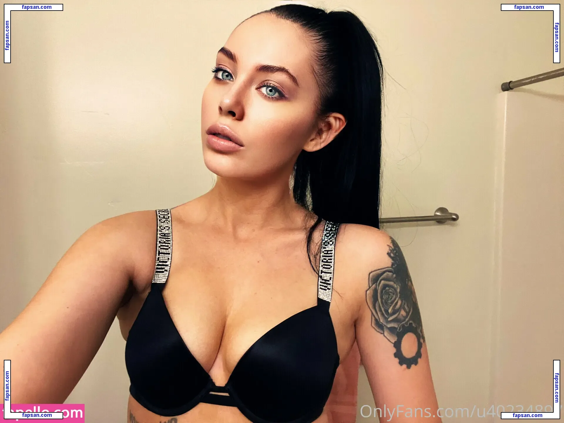 DeavanClegg nude photo #0005 from OnlyFans