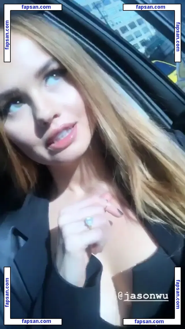 Debby Ryan голая фото #0012 с Онлифанс