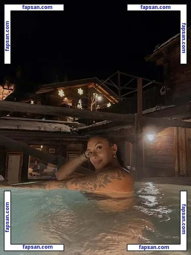 Debora Bloise голая фото #0001 с Онлифанс