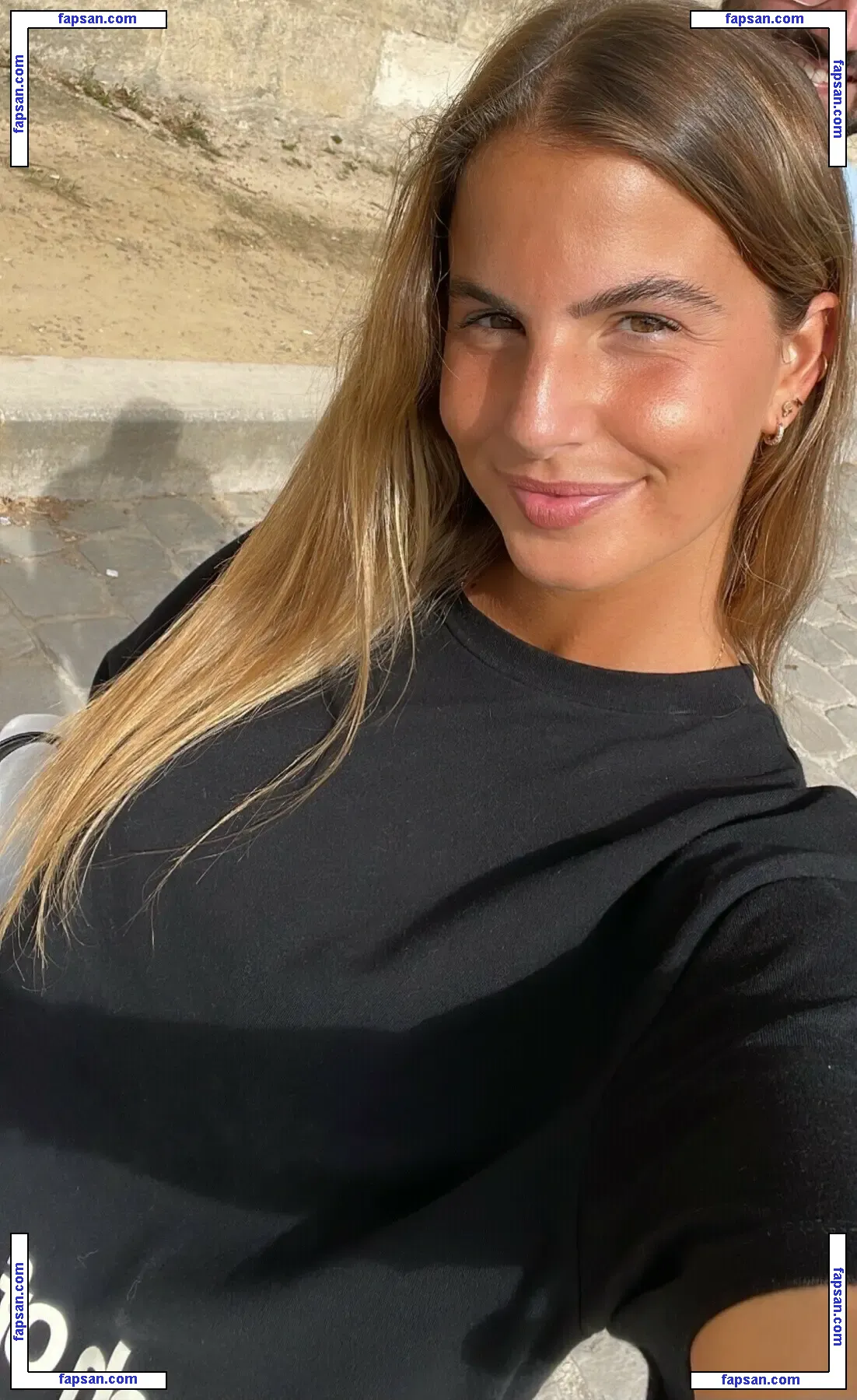 Debora Goncalves nude photo #0023 from OnlyFans