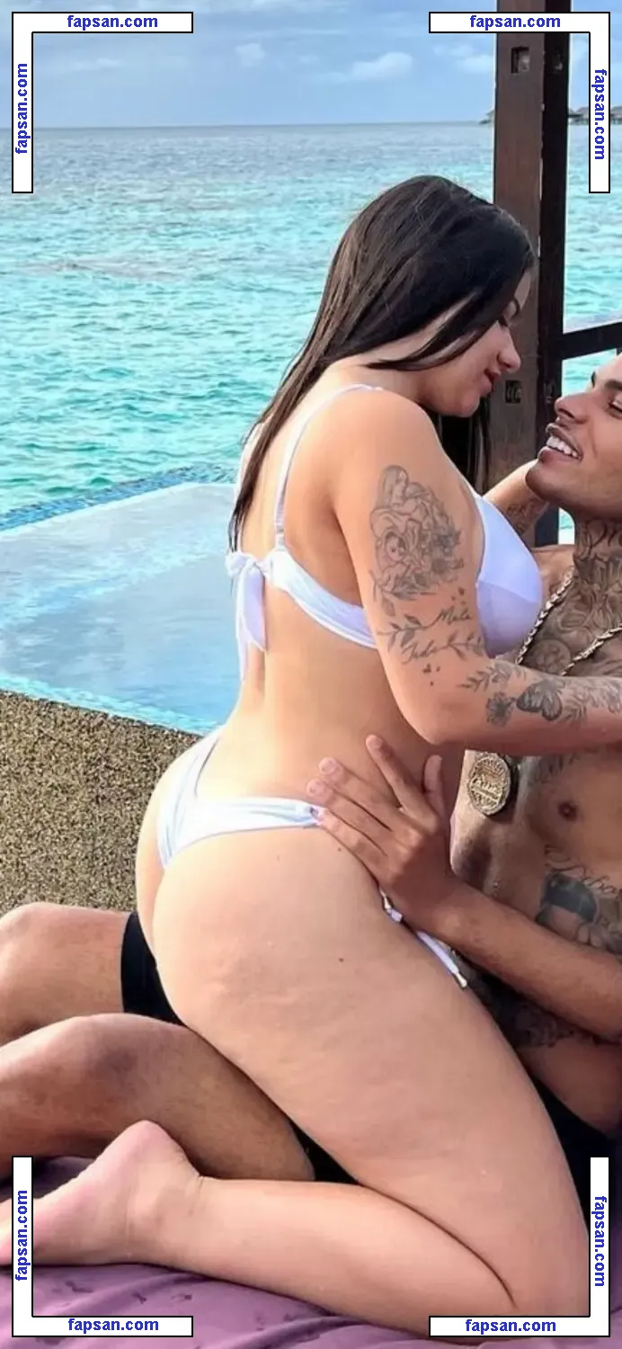 Débora Paixão nude photo #0003 from OnlyFans