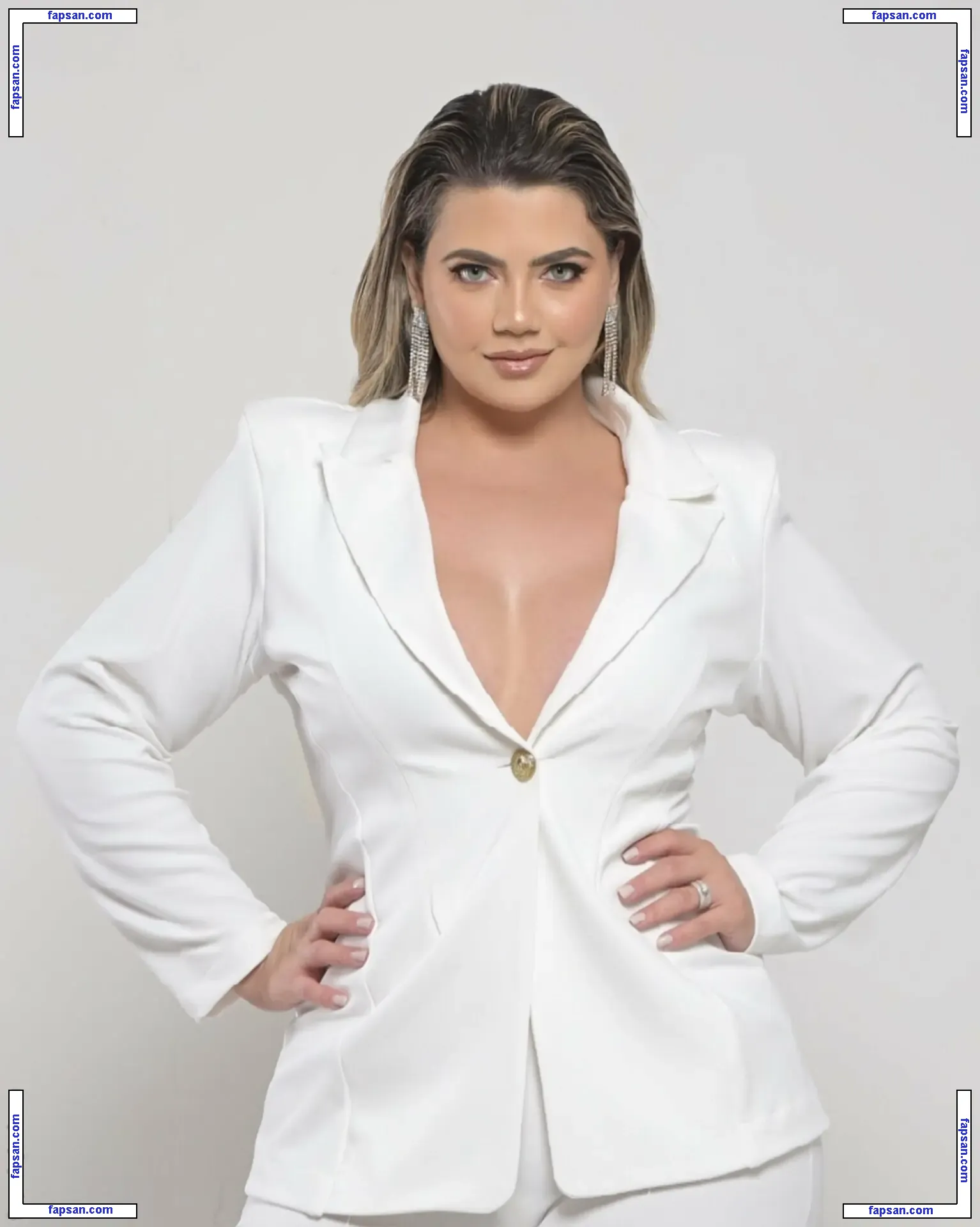 Débora Porto nude photo #0058 from OnlyFans