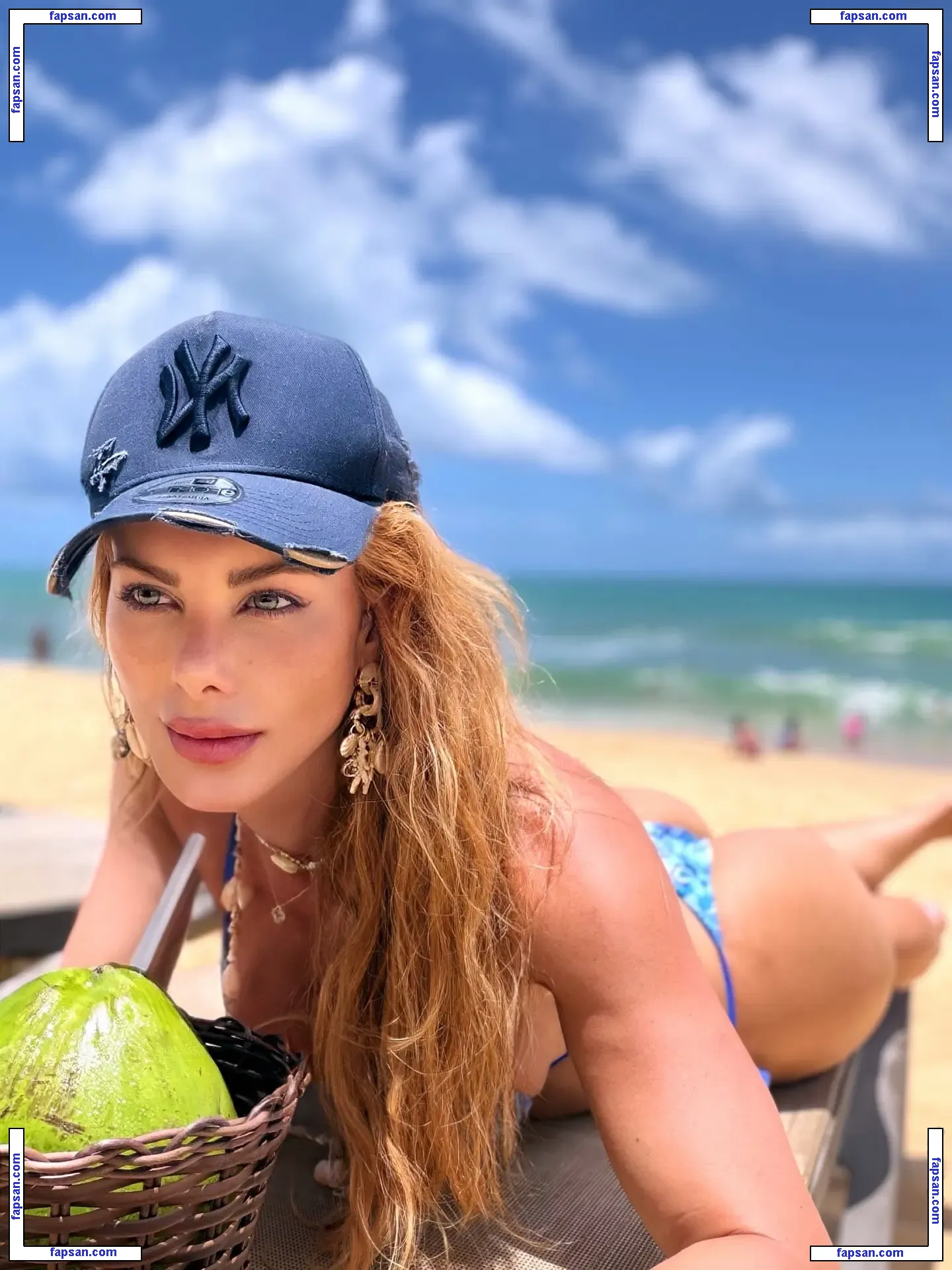 Deborah Albuquerque голая фото #0078 с Онлифанс