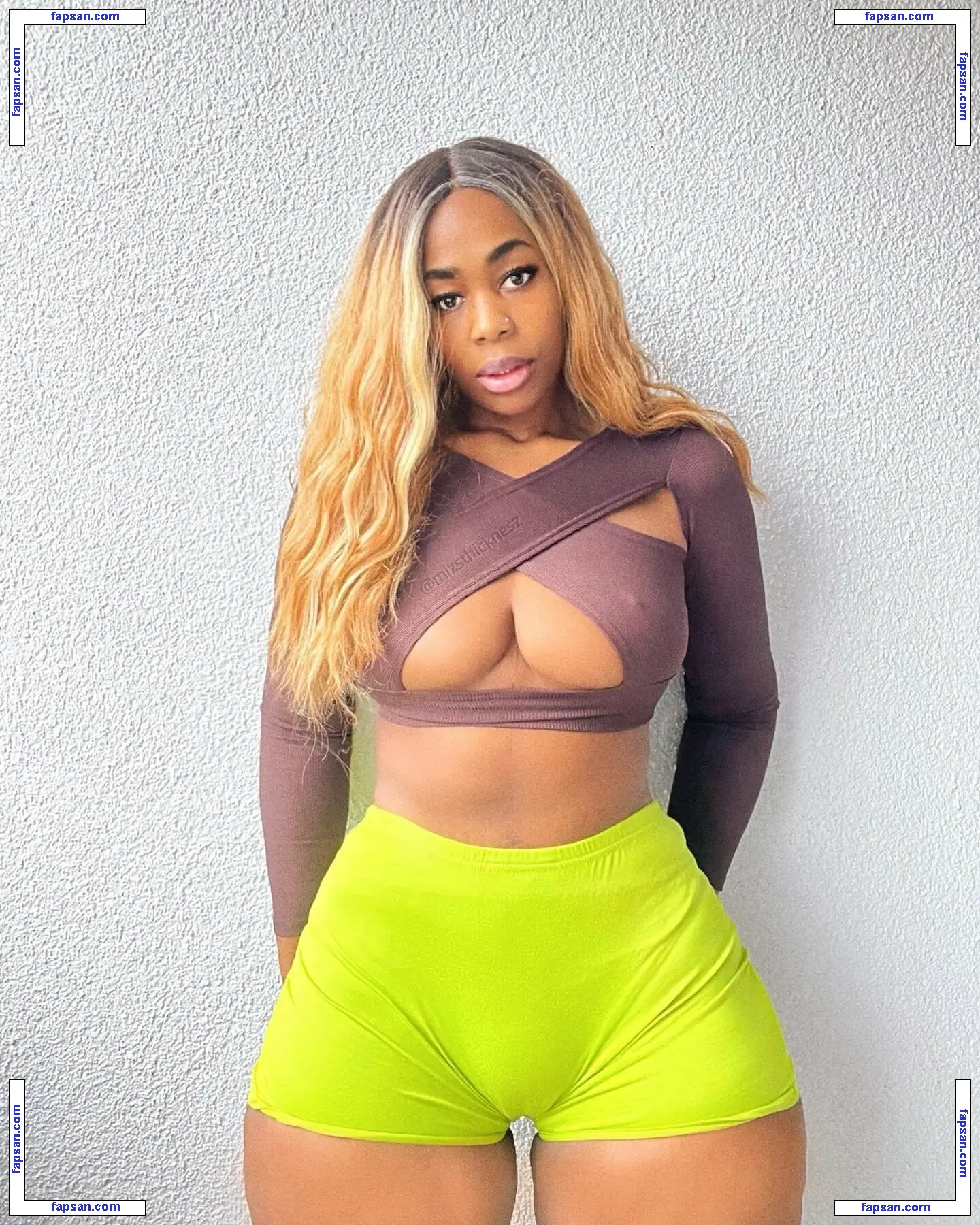 Deborah Olawovin, Mizsthicknesz nude photo #0010 from OnlyFans