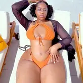 Deborah Olawovin, Mizsthicknesz nude #0013