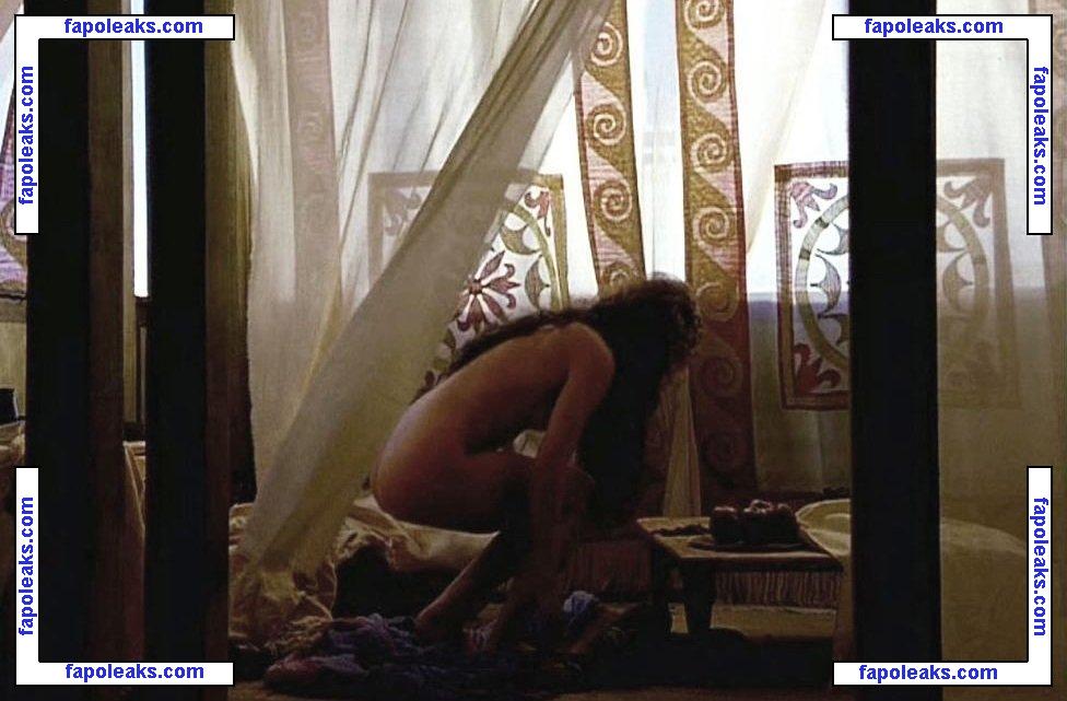 Debra Messing nude photo #0004 from OnlyFans