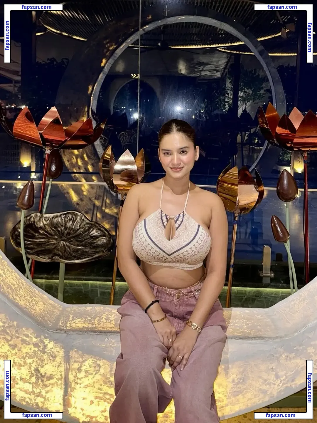 deeksha_0102 голая фото #0014 с Онлифанс