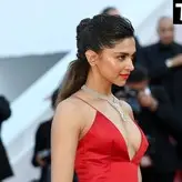 Deepika Padukone голая #0225