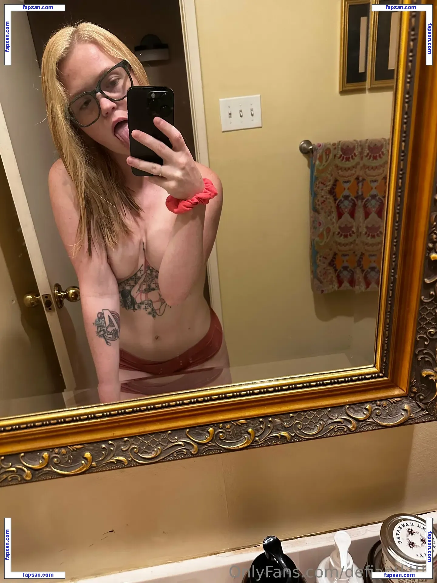defiantlittle nude photo #0020 from OnlyFans