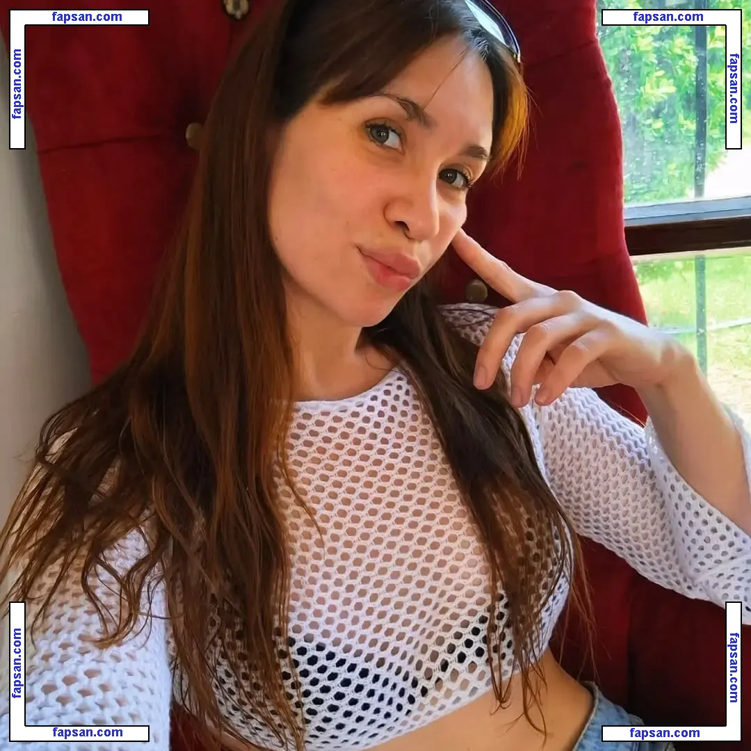 Delfi Valcat nude photo #0026 from OnlyFans