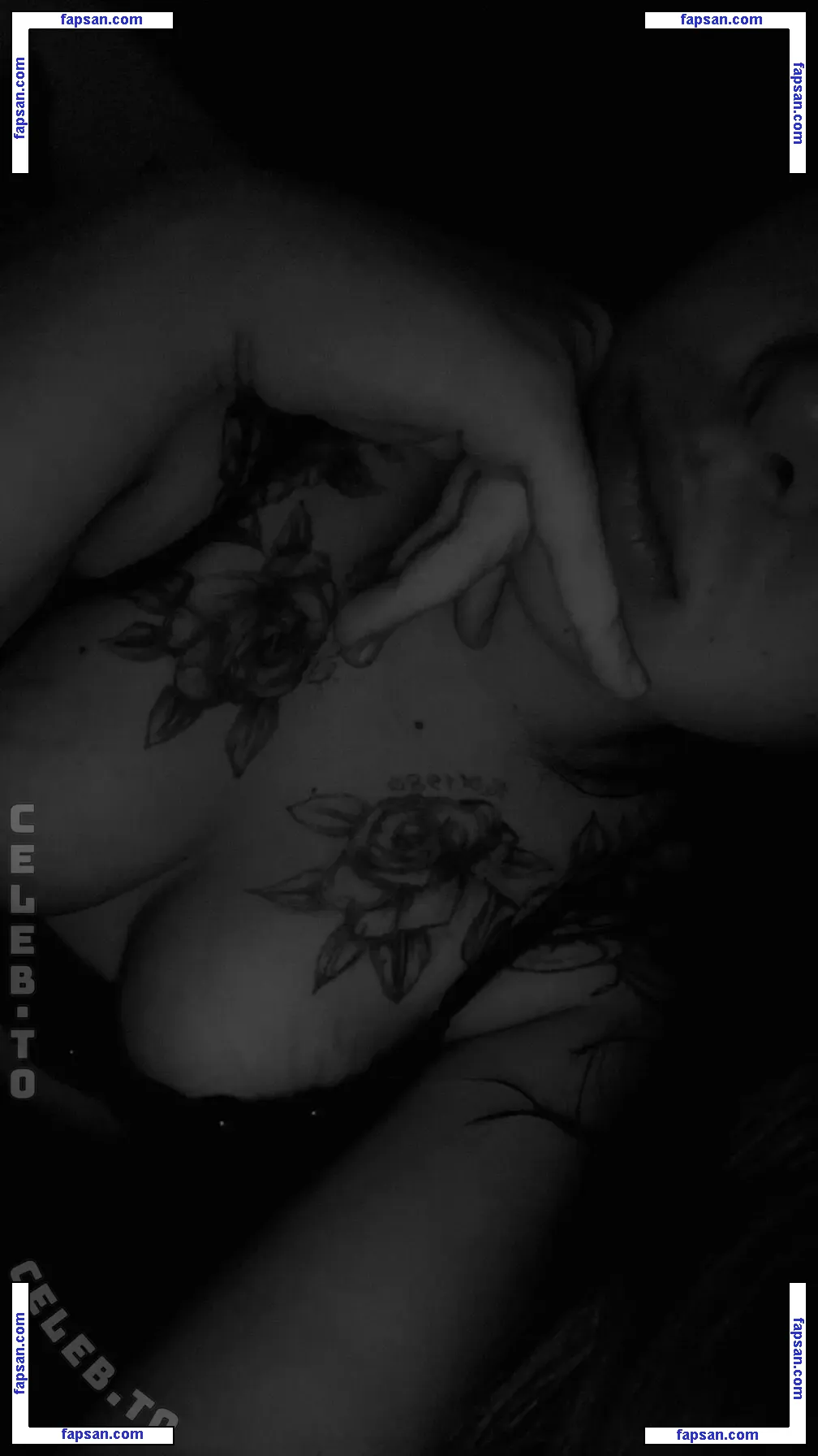 Delicious-Luxelle голая фото #0003 с Онлифанс