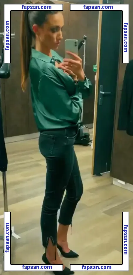 Delphine Wespiser голая фото #0071 с Онлифанс