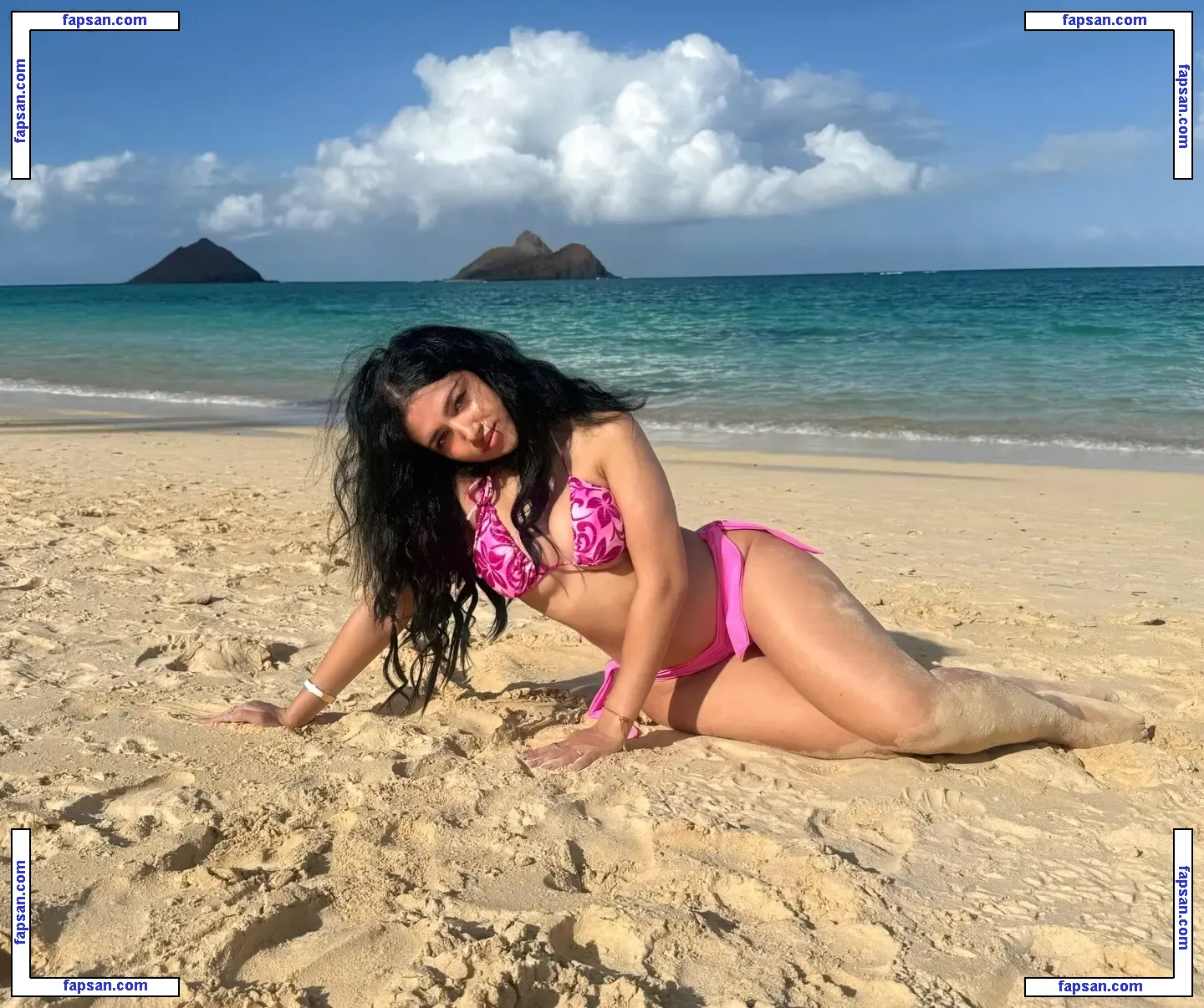 delylahthomas голая фото #0010 с Онлифанс