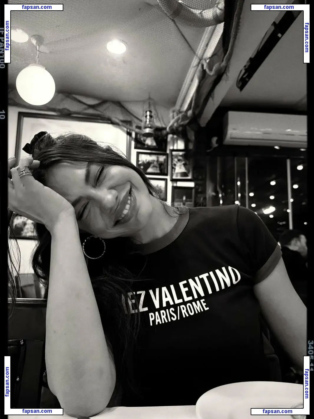 Demet Ozdemir nude photo #0025 from OnlyFans