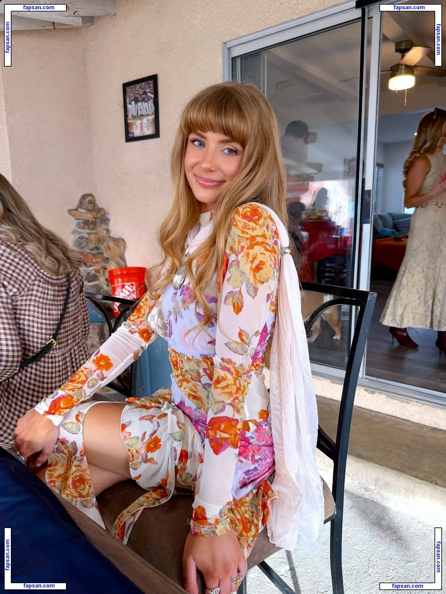 Demi Burnett nude photo #0031 from OnlyFans