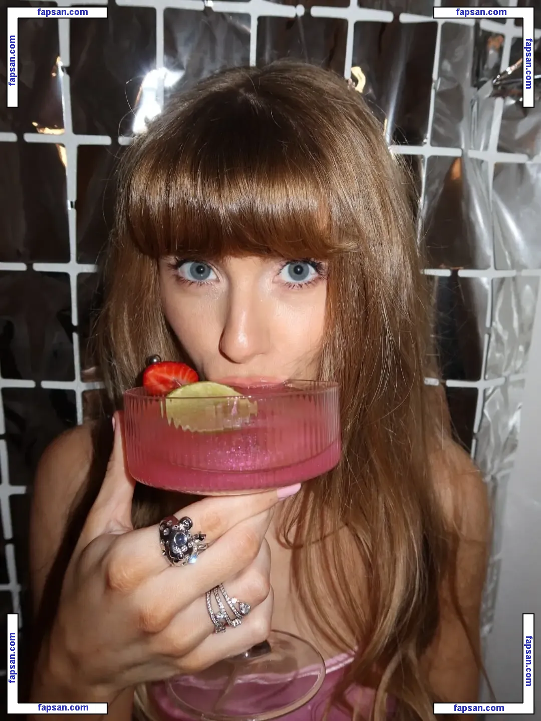 Demi Burnett nude photo #0032 from OnlyFans