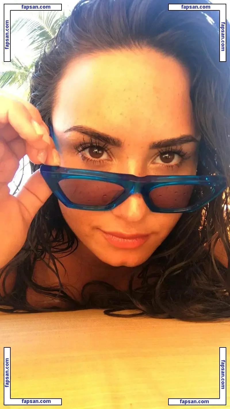 Demi Lovato nude photo #0788 from OnlyFans