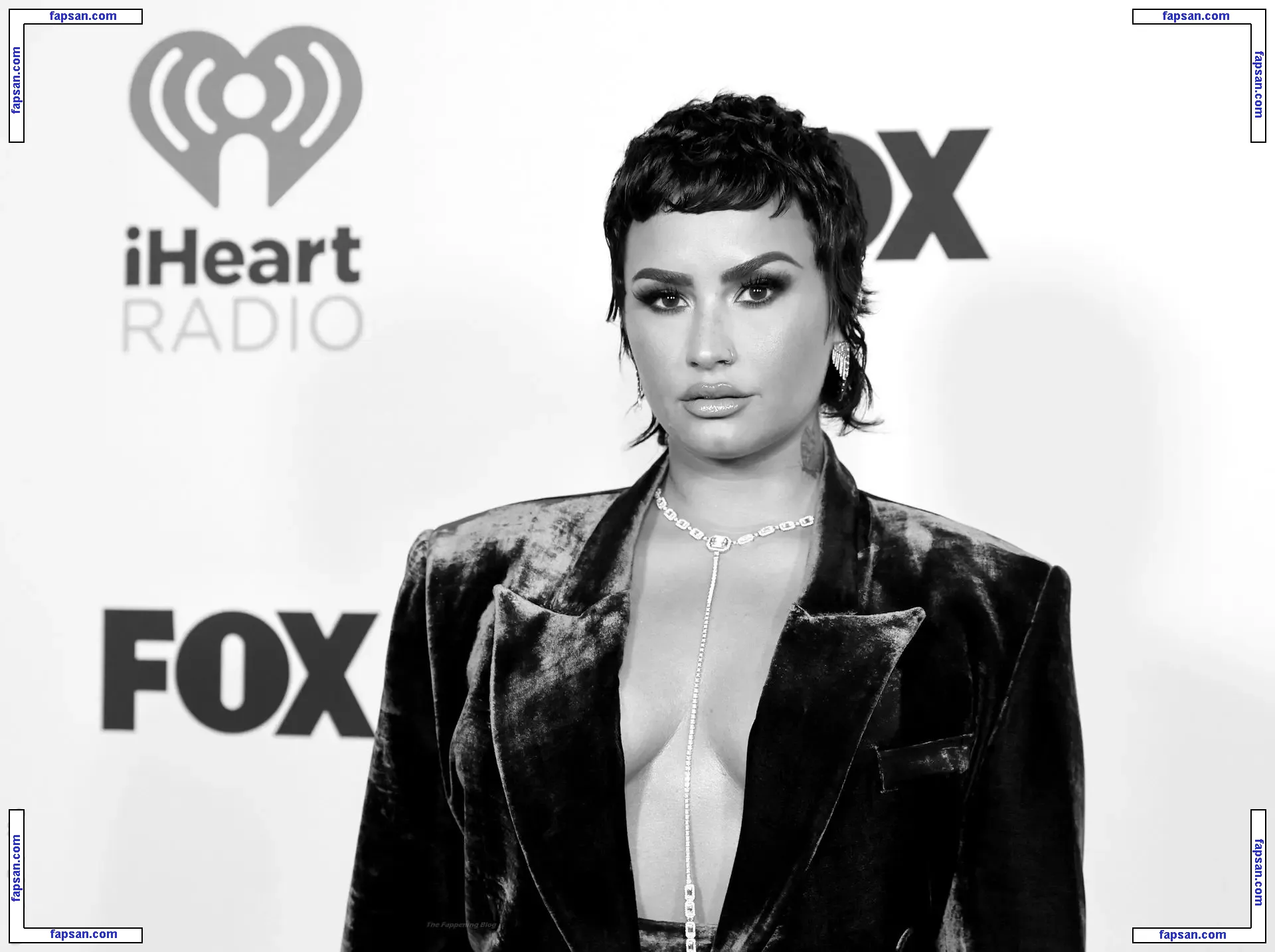 Demi Lovato nude photo #0867 from OnlyFans