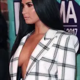 Demi Lovato голая #0198