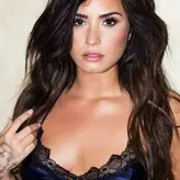 Demi Lovato голая #0210