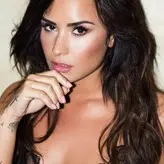 Demi Lovato голая #0212
