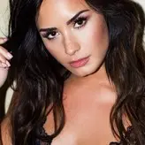 Demi Lovato голая #0213