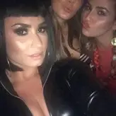 Demi Lovato голая #0237
