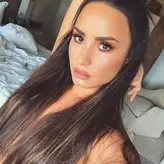Demi Lovato голая #0280