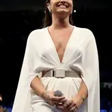 Demi Lovato голая #0381