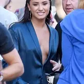 Demi Lovato голая #0393