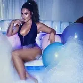 Demi Lovato голая #0413