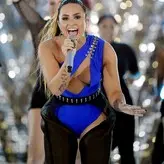 Demi Lovato голая #0517