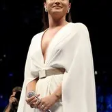Demi Lovato голая #0522