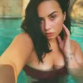 Demi Lovato голая #0665