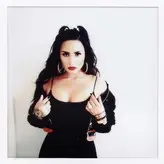 Demi Lovato голая #0775