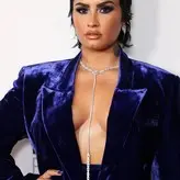 Demi Lovato голая #0871