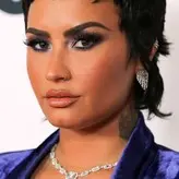 Demi Lovato голая #0878
