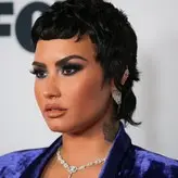 Demi Lovato голая #0882