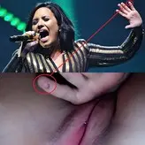 Demi Lovato голая #0969