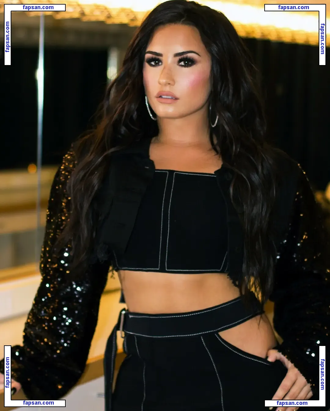 Demi Lovato голая фото #1124 с Онлифанс