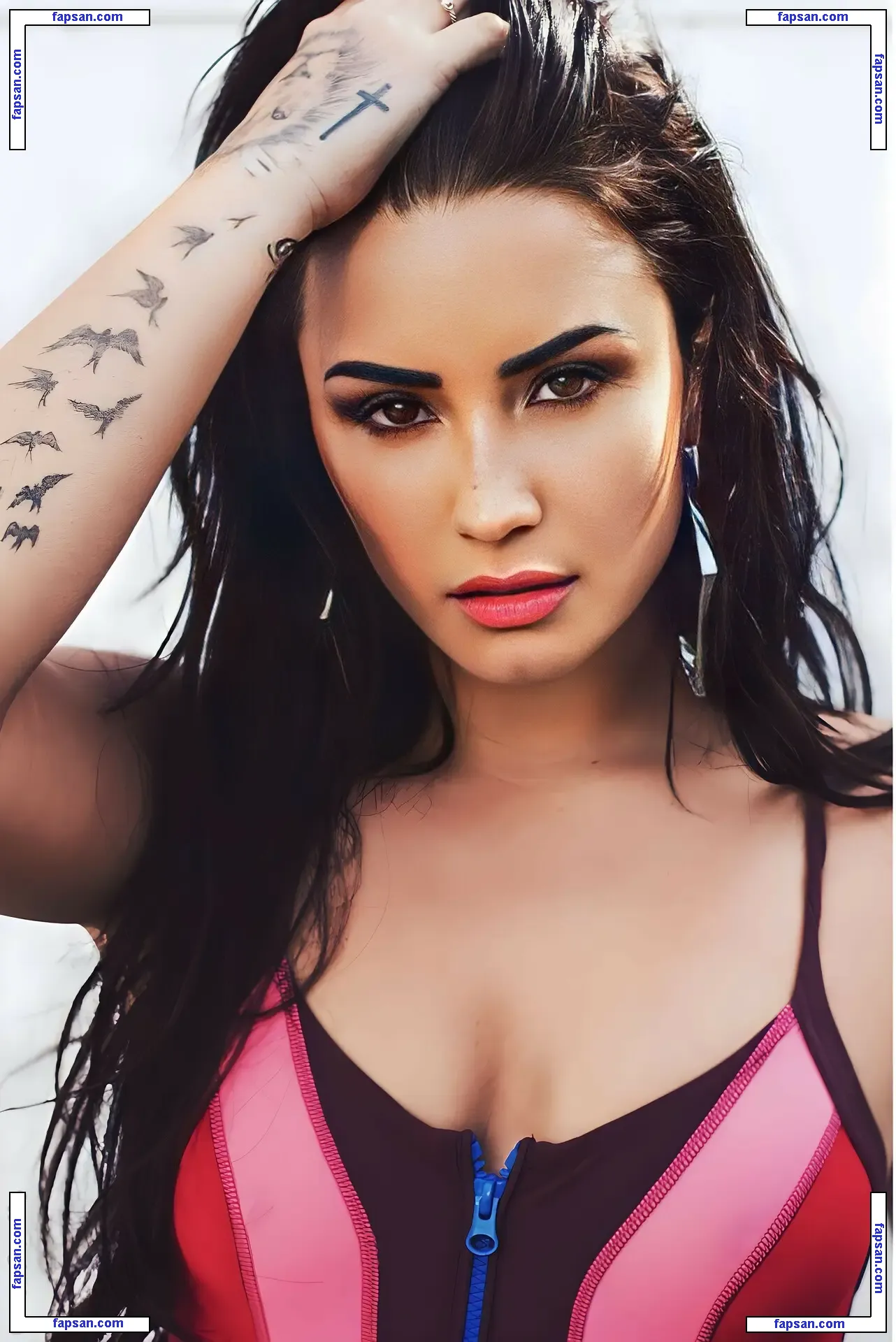 Demi Lovato nude photo #1303 from OnlyFans