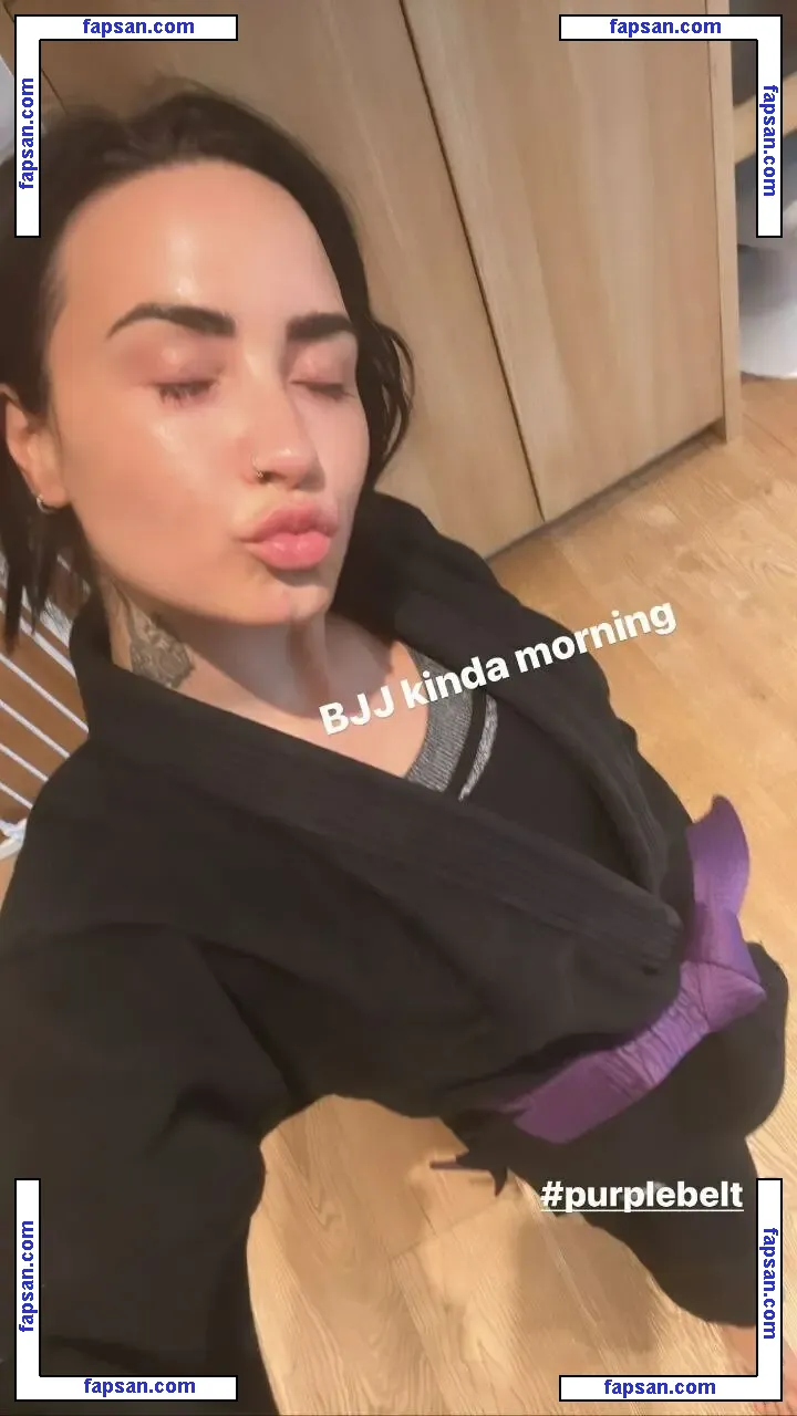 Demi Lovato nude photo #1363 from OnlyFans