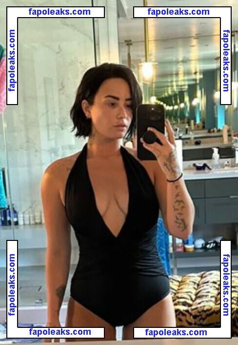 Demi Lovato / ddlovato nude photo #1406 from OnlyFans