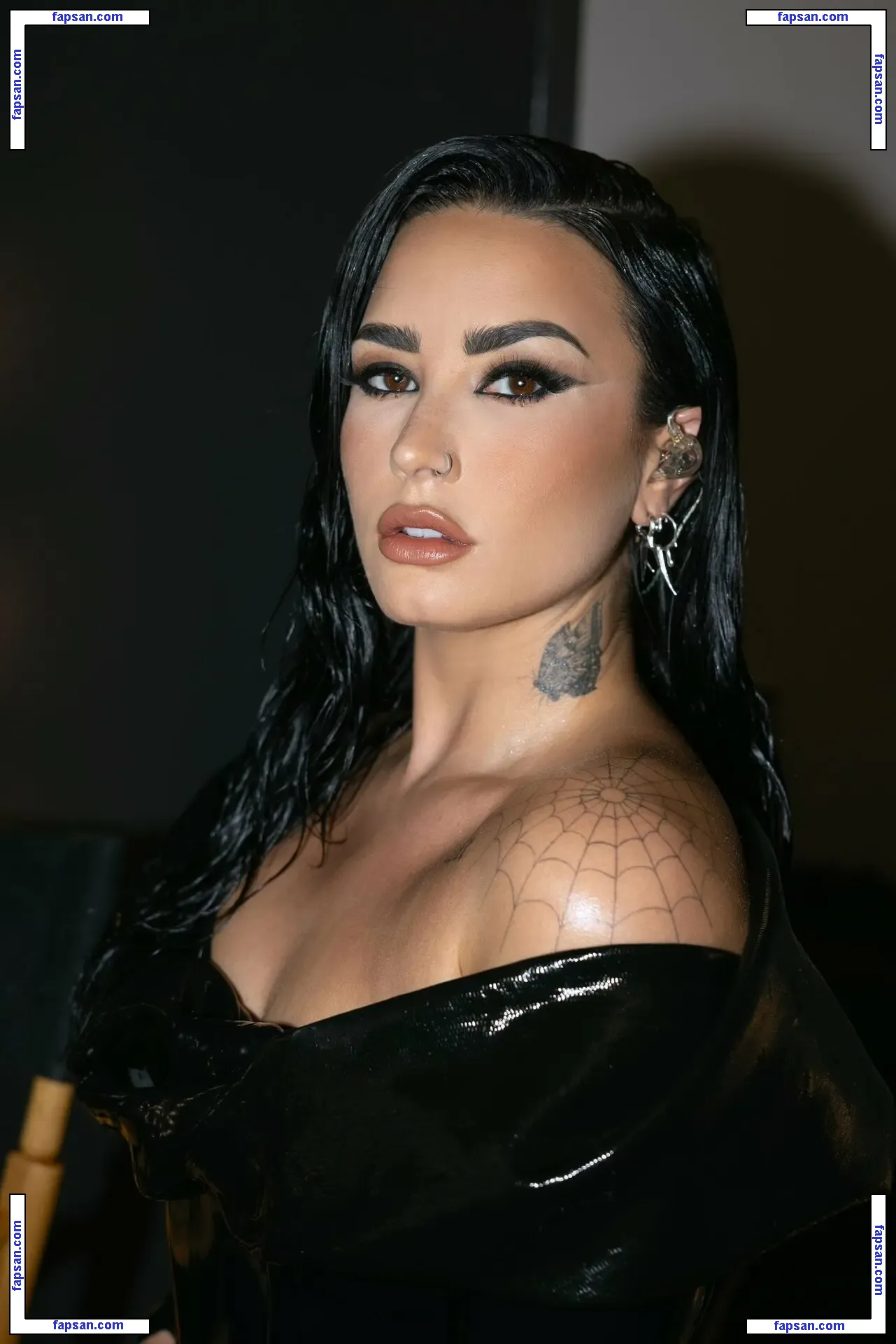 Demi Lovato nude photo #1460 from OnlyFans