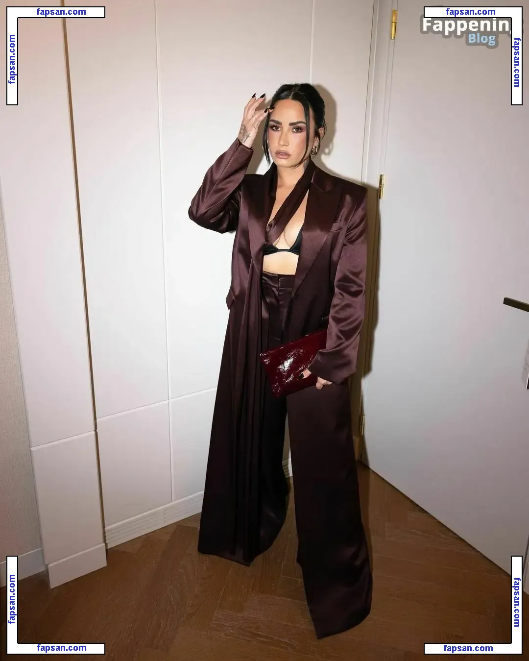Demi Lovato nude photo #1471 from OnlyFans