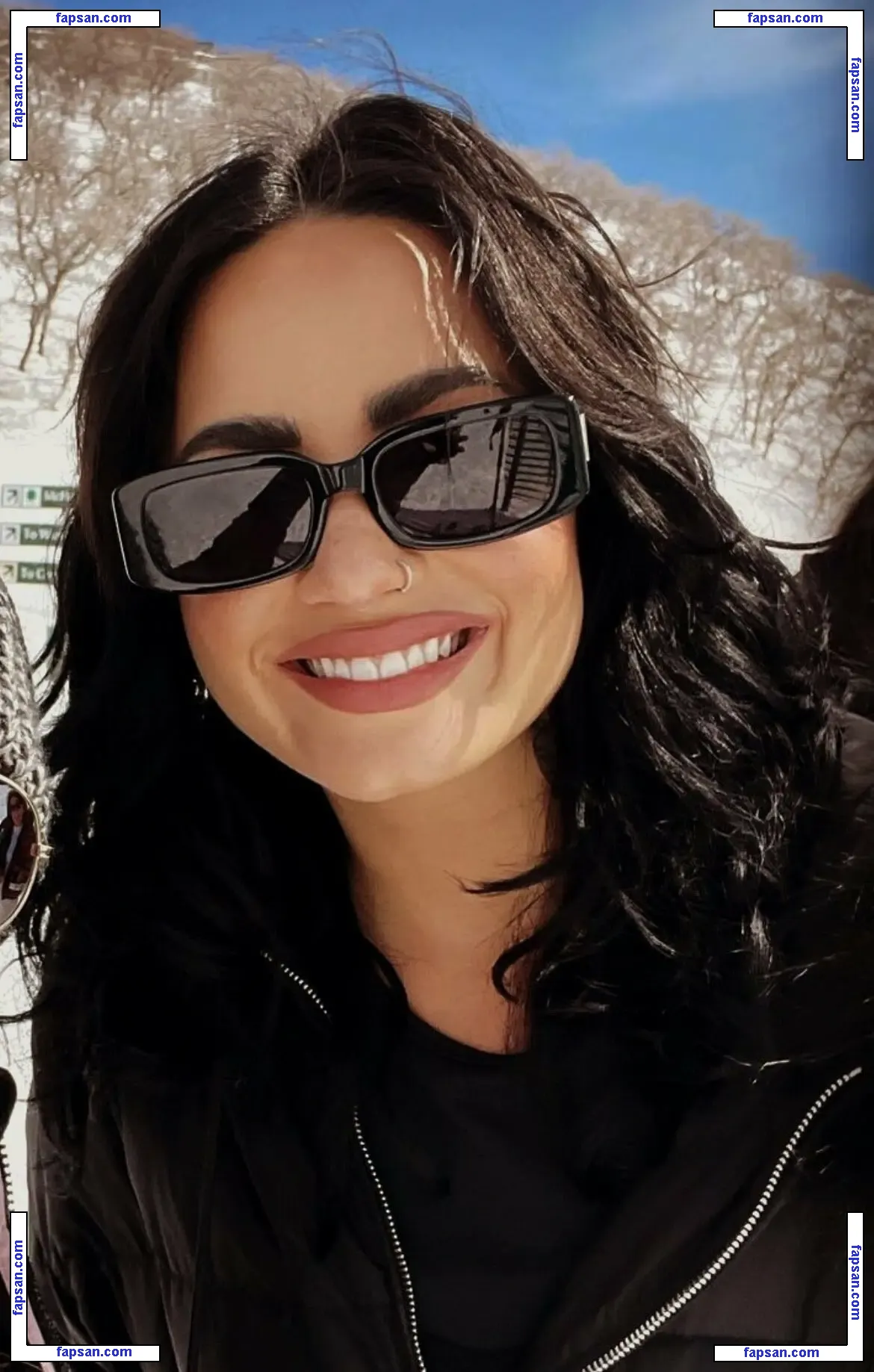 Demi Lovato голая фото #1504 с Онлифанс