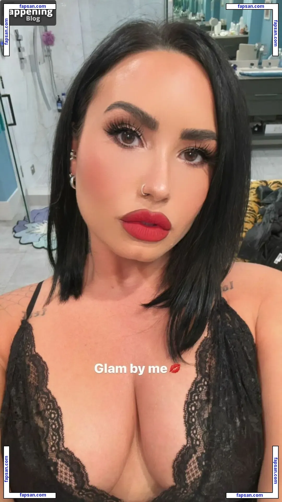 Demi Lovato nude photo #1736 from OnlyFans